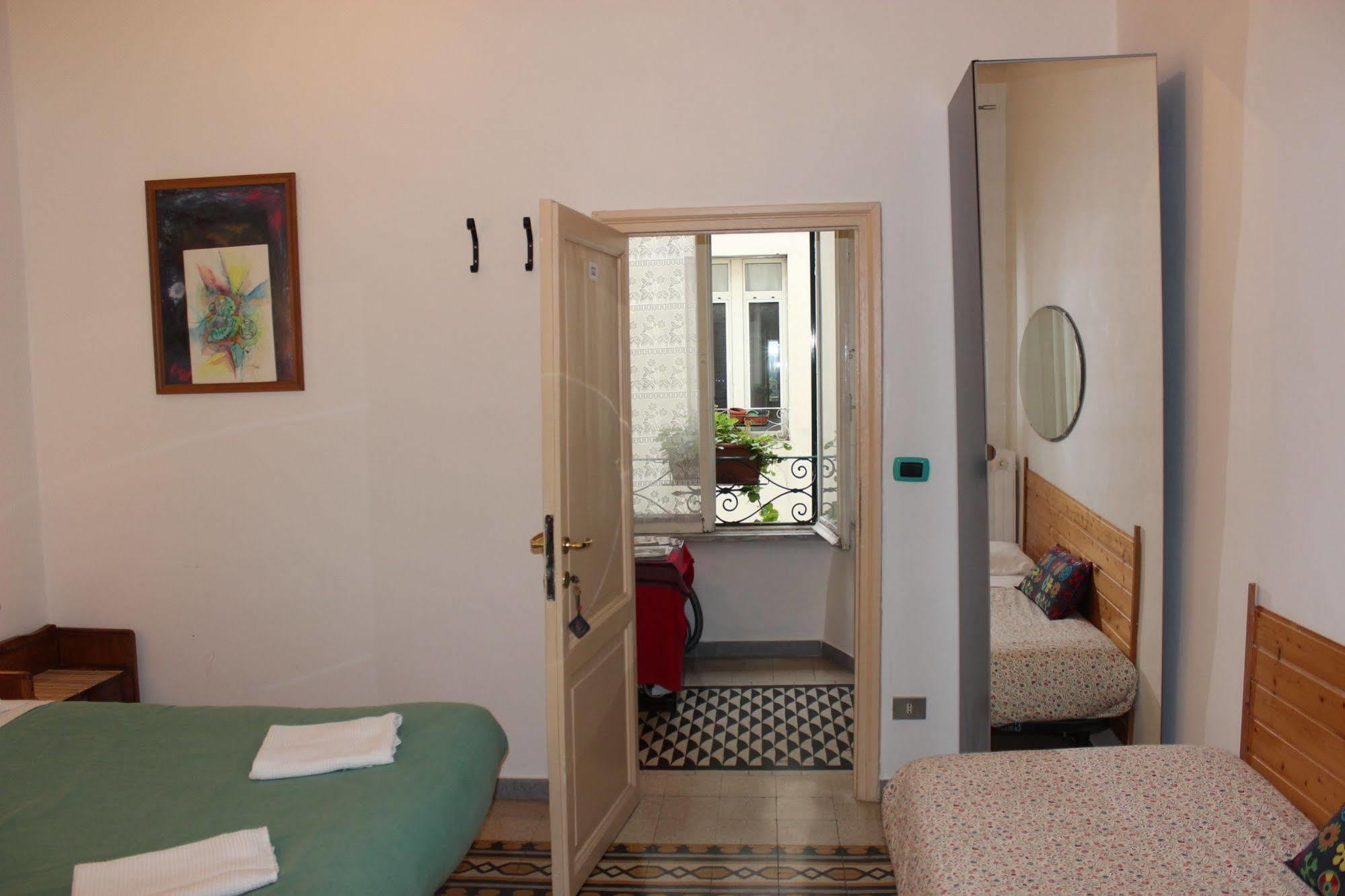 Galilei Guest House Róma Kültér fotó